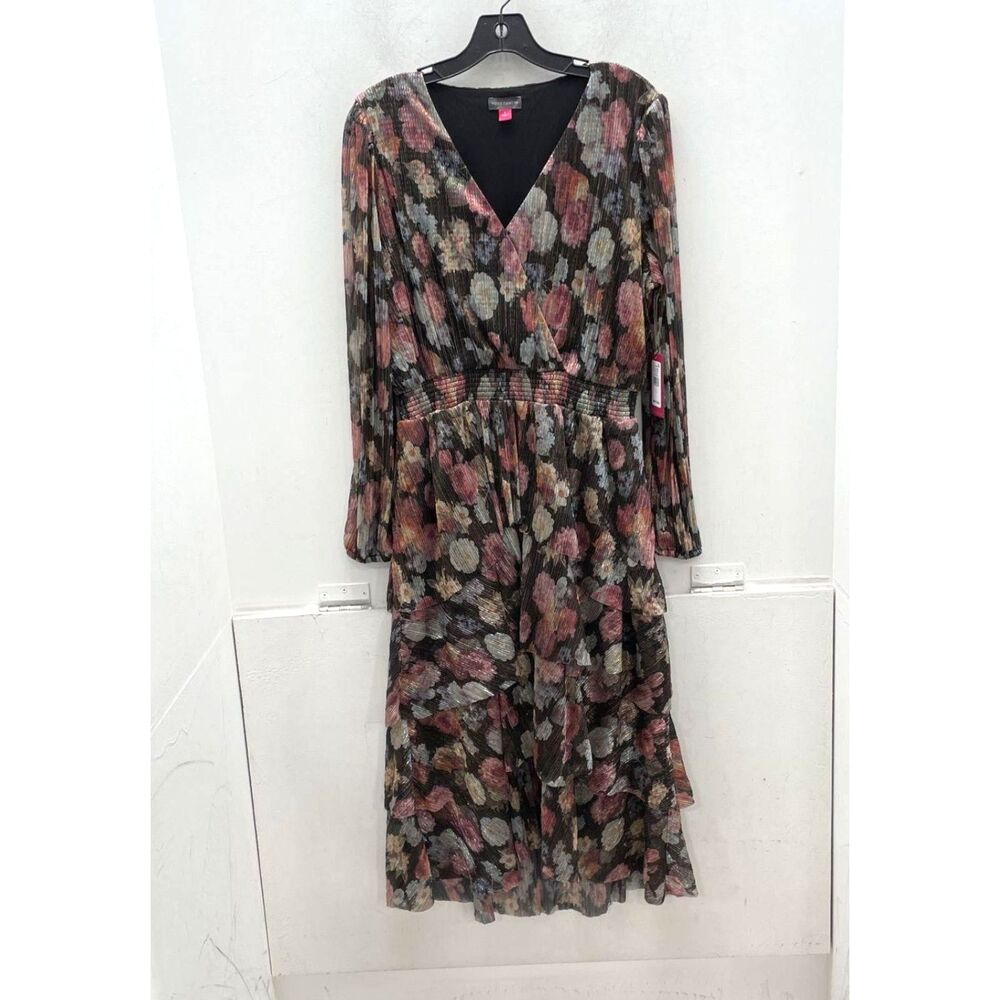 Vince Camuto Metallic Floral Long Sleeve Plissé Midi Dress - Size Large